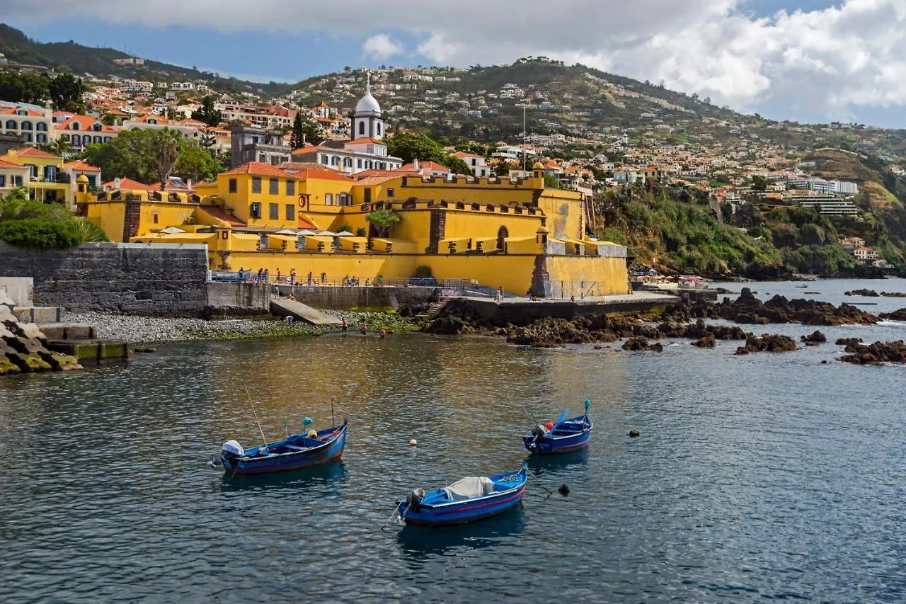 Lazareto Mar By An Island Apart Funchal  Сasa de vacaciones