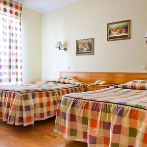 Bed and breakfast Residencial Colombo, Funchal (Madeira)
